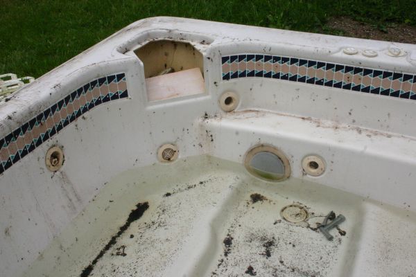 Hot Tub Removal in Brick